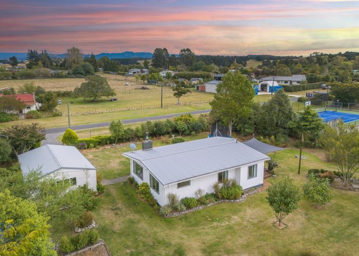  at 20 Murchison Street, Waipawa