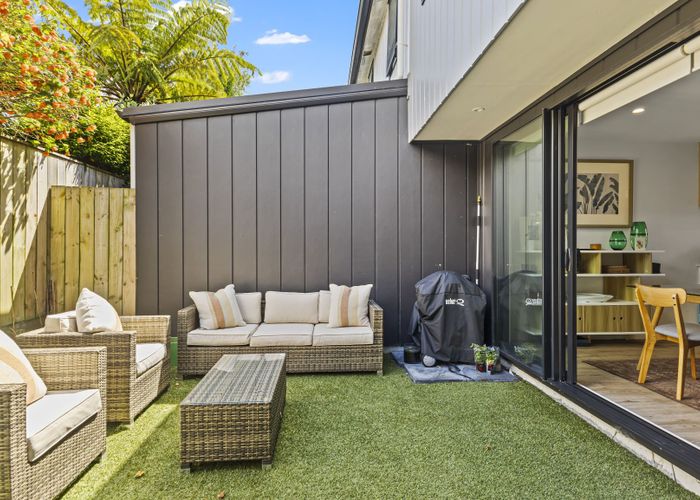  at 34E Allenby Road, Panmure, Auckland