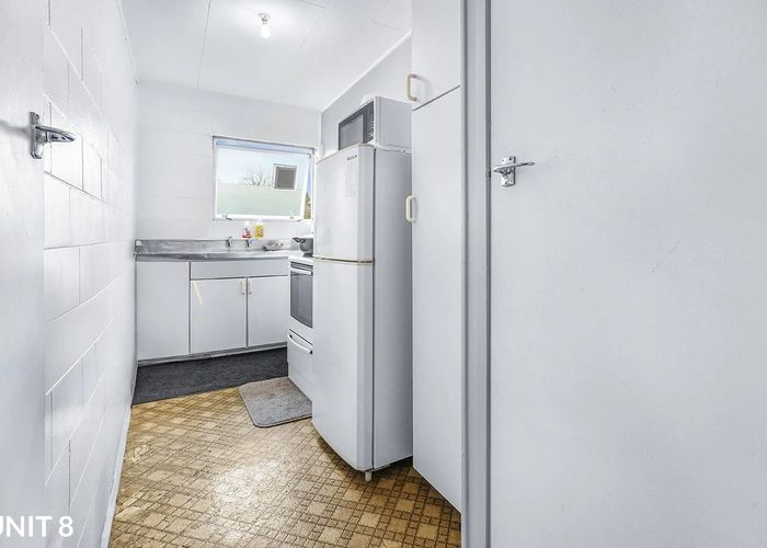  at 8/81 Lake Road, Frankton, Hamilton, Waikato