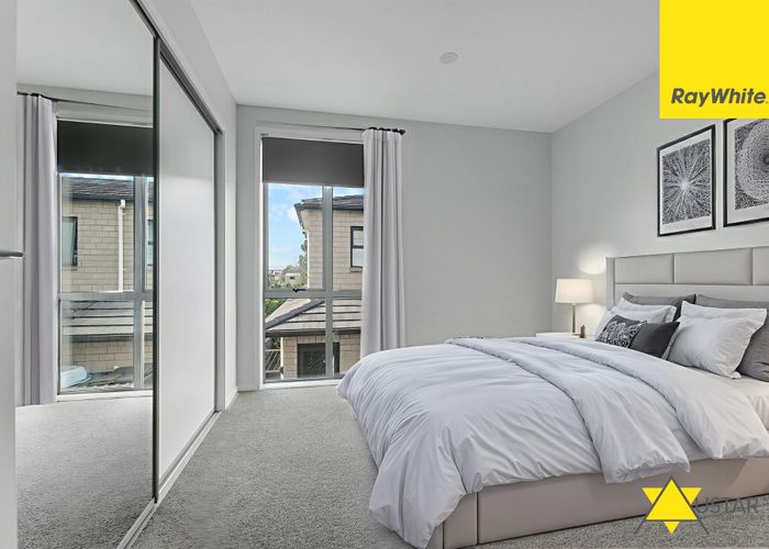  at 7/51 Wharf Road, Te Atatu Peninsula, Waitakere City, Auckland