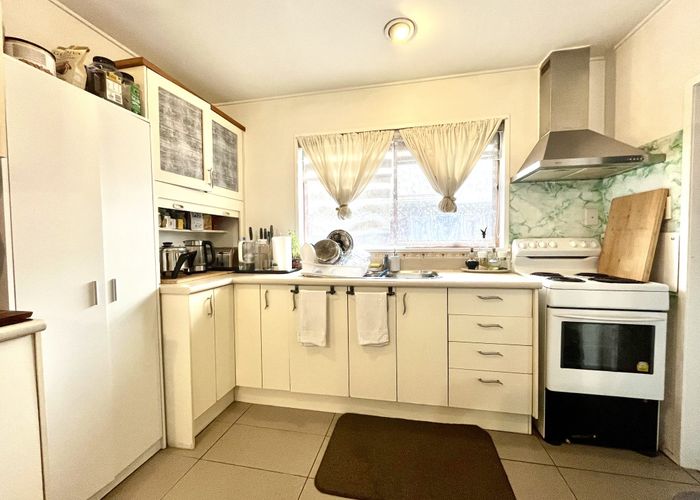  at 4/109 Panama Road, Mount Wellington, Auckland