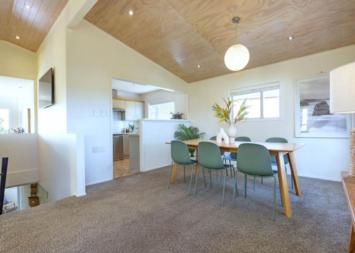  at 16 Arapito Road, Titirangi, Waitakere City, Auckland