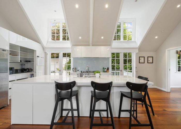  at 5A Raroa Road, Kelburn, Wellington, Wellington