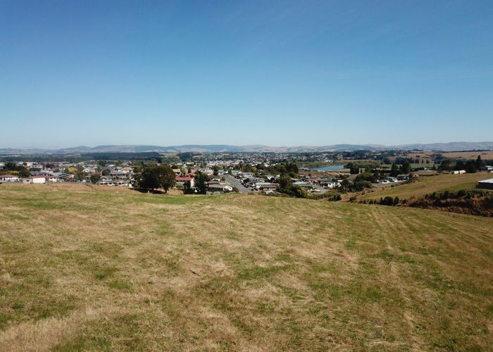  at 10 Cypress Lane, Balclutha