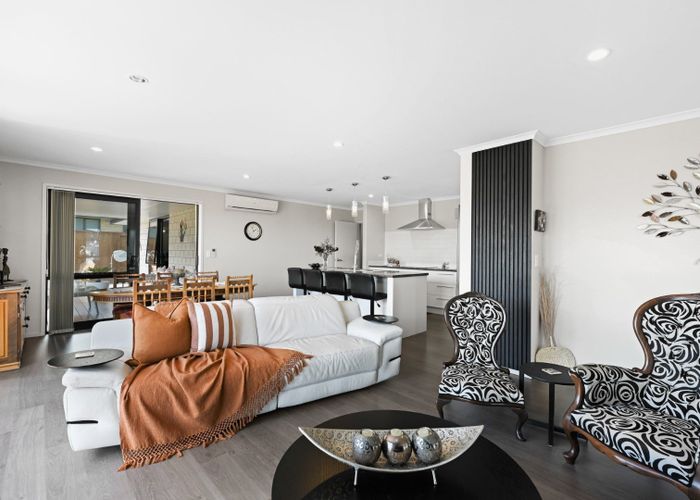 at 3 Rigg Place, Flagstaff, Hamilton
