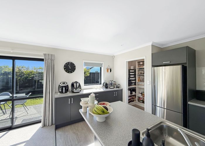  at 8 Hosta Lnwy, Wigram, Christchurch City, Canterbury