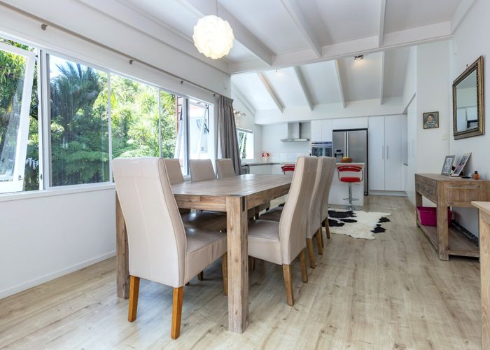  at 55 Bush Road, Waiatarua, Auckland