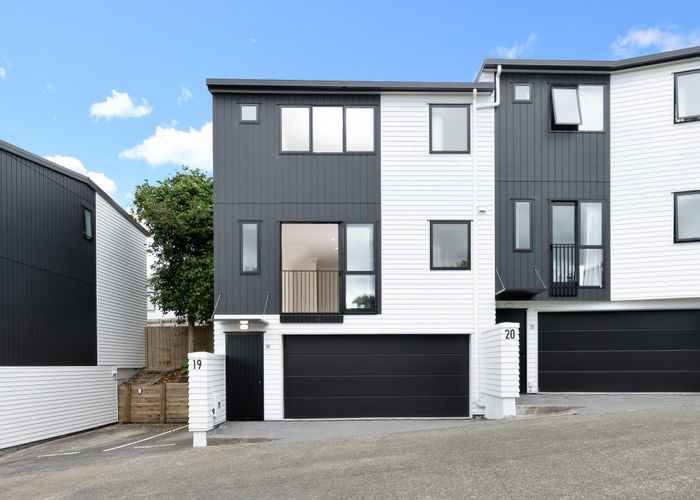  at 19/69 Target Road, Totara Vale, North Shore City, Auckland