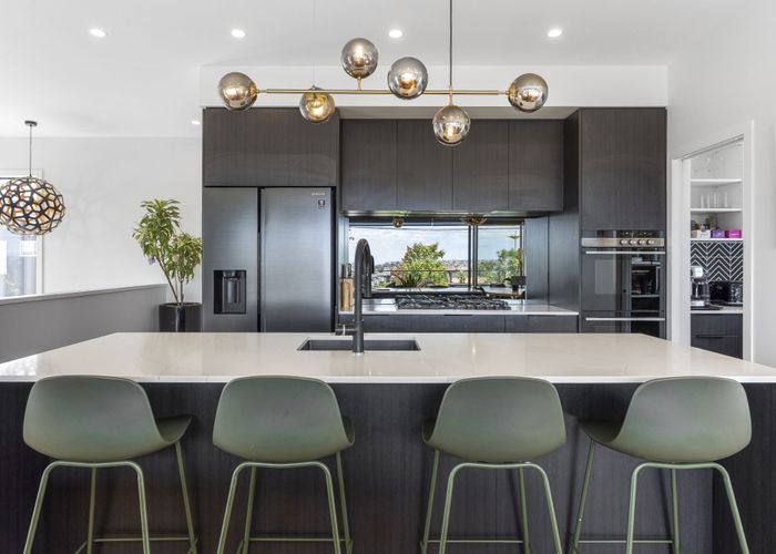  at 19 Silverton Avenue, Wai O Taiki Bay, Auckland City, Auckland