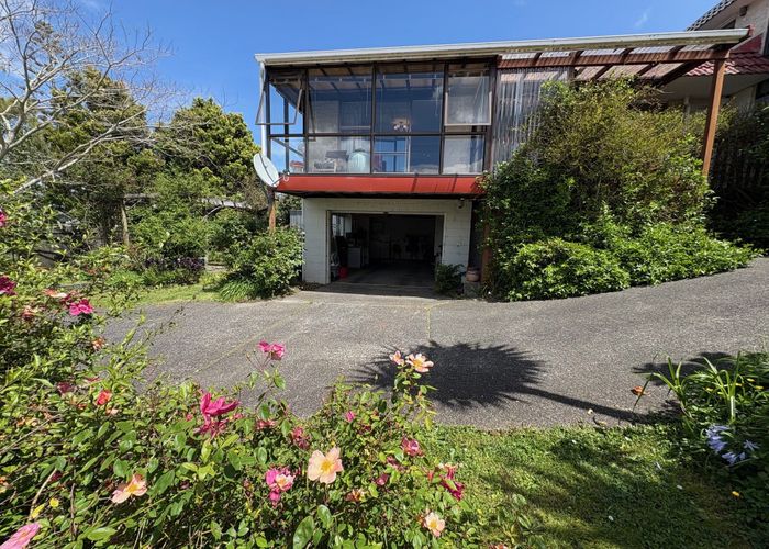  at 52B Manuka Road, Glenfield, North Shore City, Auckland