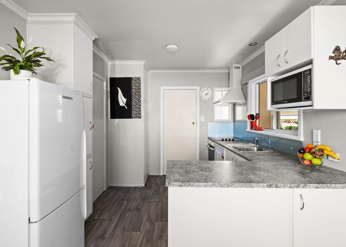  at 2/46 Bill Hercock Street, PIRIMAI, NAPIER