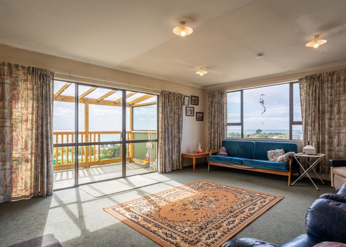  at 16 Semple Street, Kakanui