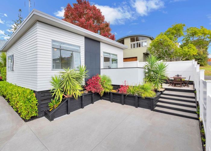  at 50 Killarney Avenue, Torbay, Auckland