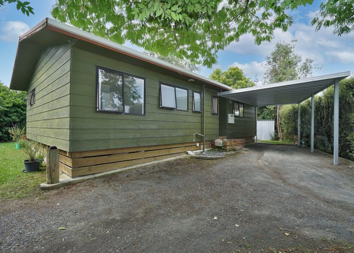  at 37A Splitt Avenue, Glenview, Hamilton