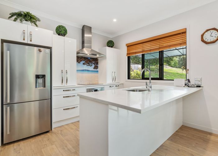  at 18 Collings Drive, Lucas Heights, Auckland