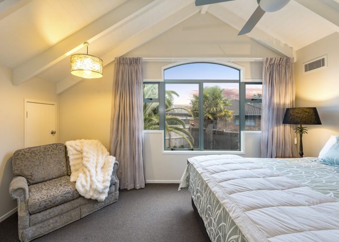  at 16 Braestar Court, Henderson, Waitakere City, Auckland