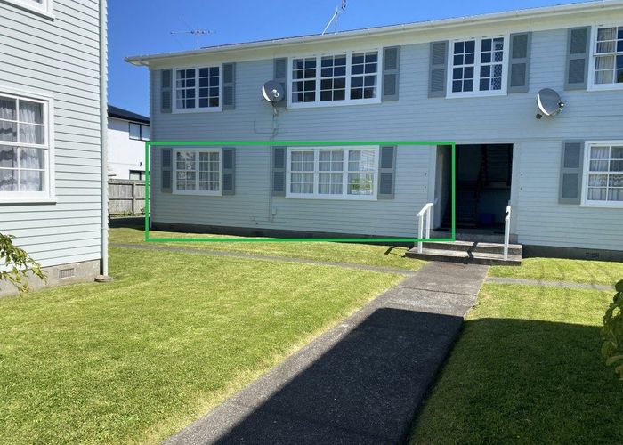  at 5/95 Whites Line East, Waiwhetu, Lower Hutt, Wellington