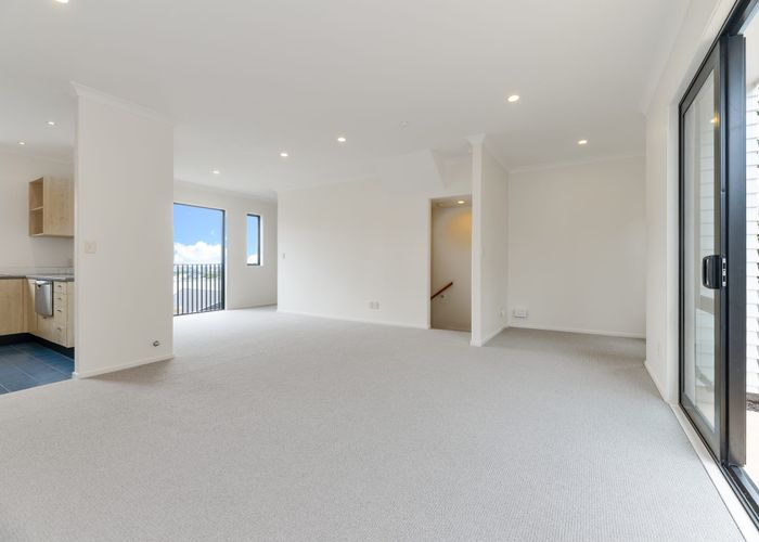  at 19/69 Target Road, Totara Vale, Auckland