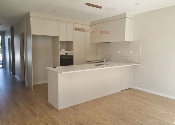  at 16 Gateway Avenue, Beachlands, Manukau City, Auckland