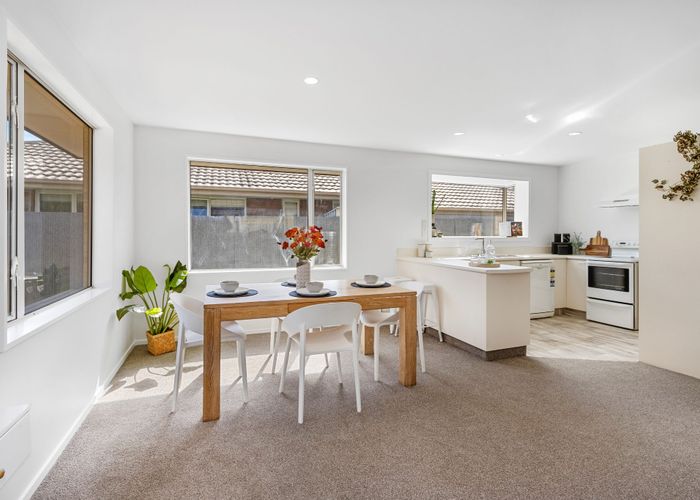  at 2/20 Studholme Street, Somerfield, Christchurch City, Canterbury