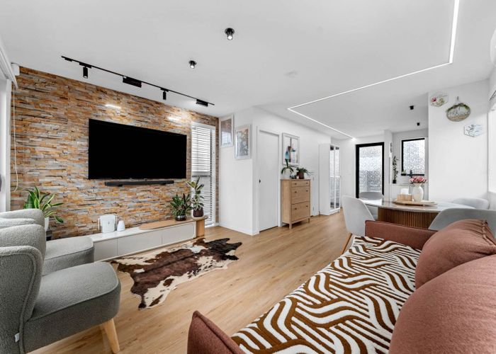  at 1/11 McLean Avenue, Papatoetoe, Manukau City, Auckland