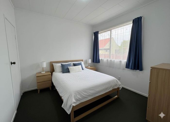  at 34 Garelja Road, Henderson, Waitakere City, Auckland