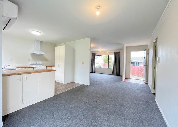  at 2/12 Rhine Place, Weymouth, Manukau City, Auckland