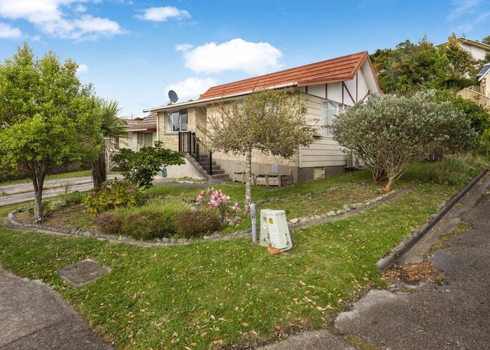  at 2/9 Te Kiteroa Grove, Churton Park, Wellington, Wellington