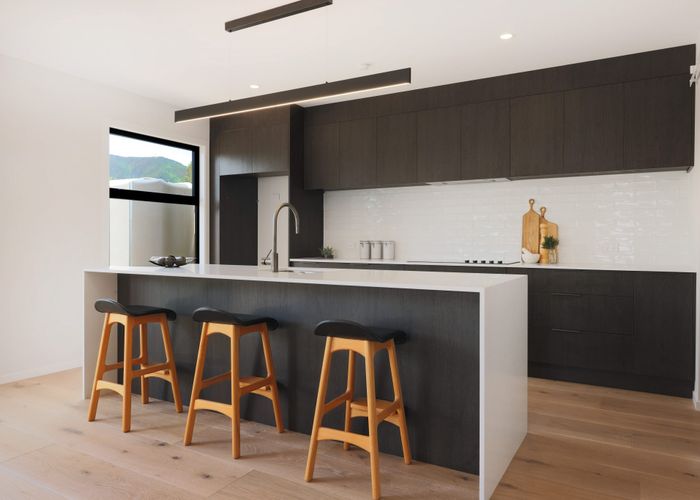  at 8 Maire Street, Woburn, Lower Hutt, Wellington