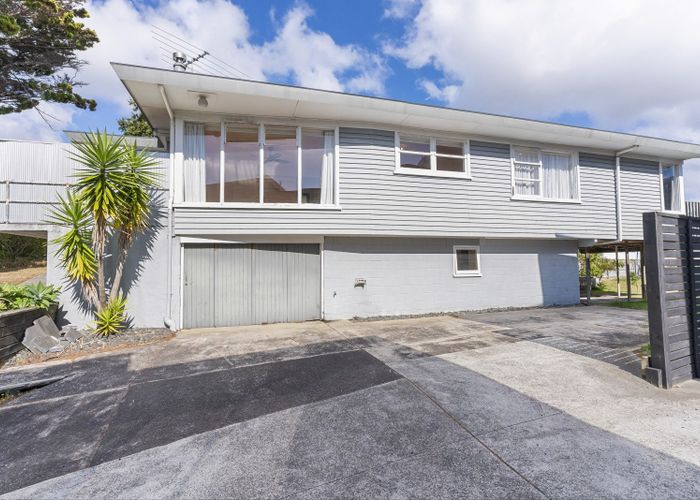  at 83 Matipo Road, Mairangi Bay, Auckland