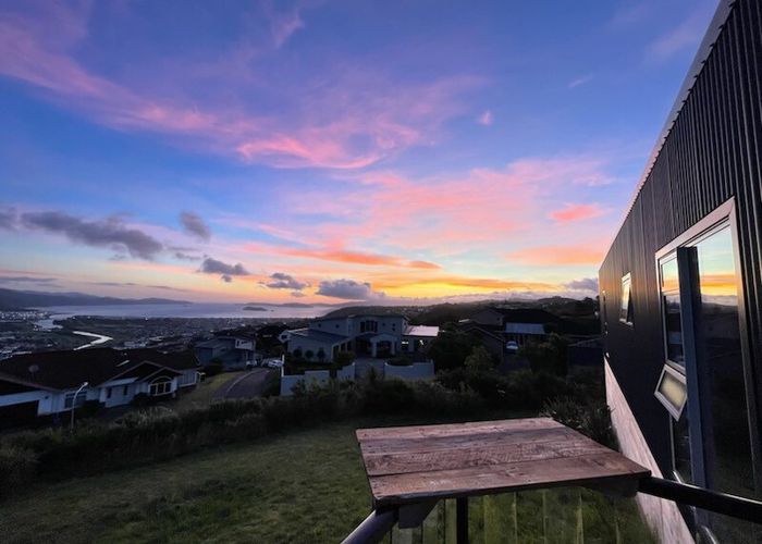  at 22 Arahiwi Grove, Tirohanga, Lower Hutt