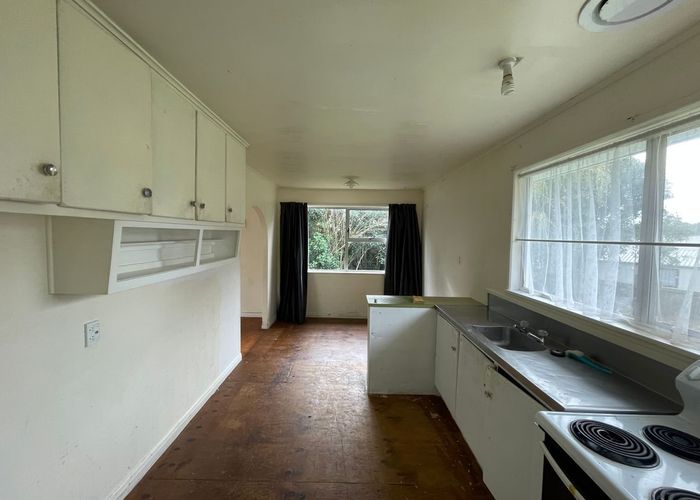  at 35 Beeston Crescent, Manurewa, Manukau City, Auckland