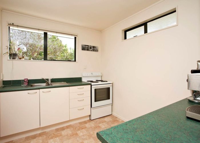  at 31B Nutsey Avenue, Northcote, North Shore City, Auckland
