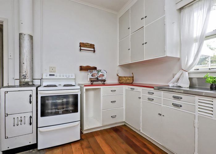  at 115 Davis Street, Saint Leonards, Hastings, Hawke's Bay