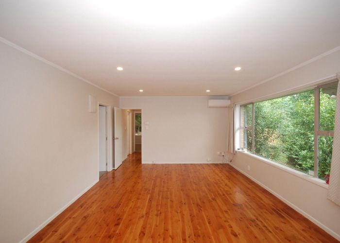  at 2/21 Ferndale Rd, Mount Wellington, Auckland City, Auckland