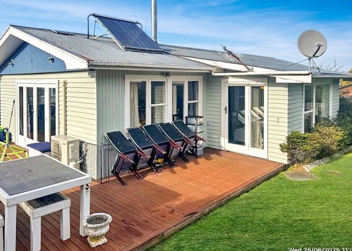  at 15 Kitchener Street, Masterton, Masterton, Wellington