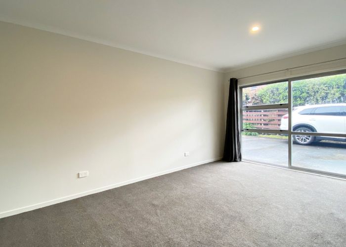  at 2/39 Union Rd, Howick, Manukau City, Auckland
