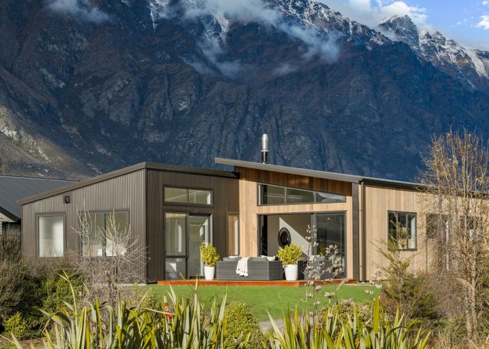  at 28 Drysdale Road, Hanley's Farm, Jacks Point, Queenstown-Lakes, Otago