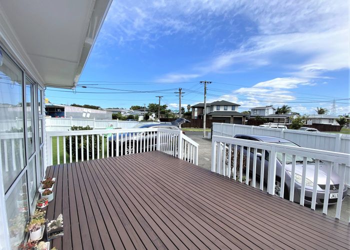  at 3 Meredith Street, Blockhouse Bay, Auckland City, Auckland