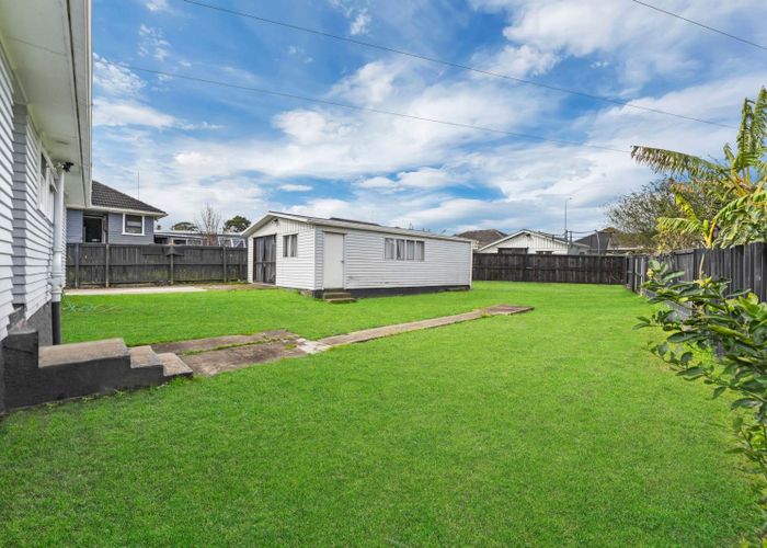  at 104 Fisher Cresent, Otara, Manukau City, Auckland