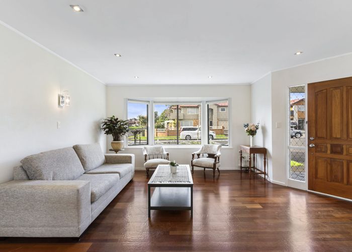  at 1/80 Clydesdale Avenue, Somerville, Auckland