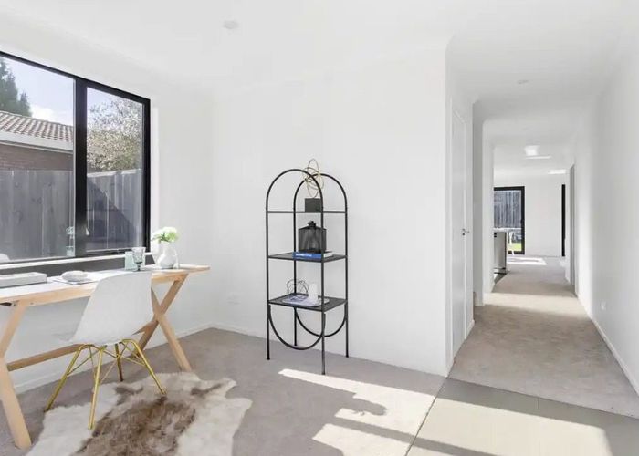  at 1/9 Woodland Drive, Flagstaff, Hamilton