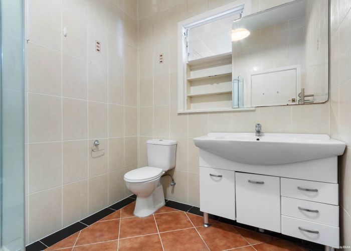  at 1/34 Pah Road, Epsom, Auckland