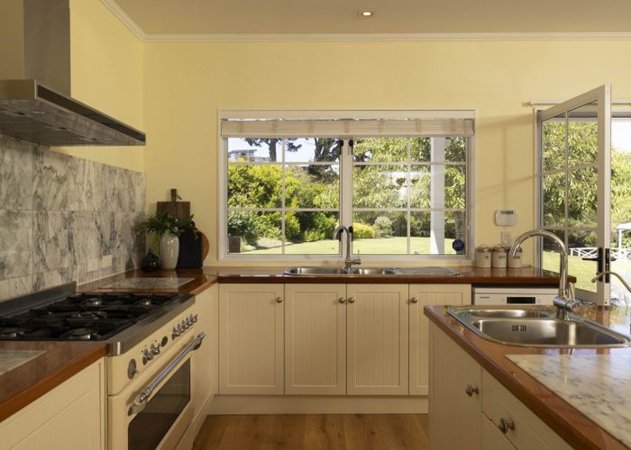  at 14 Grasmere Way, Bethlehem, Tauranga