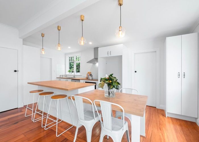  at 1-2/6 Pohutukawa Street, Woburn, Lower Hutt