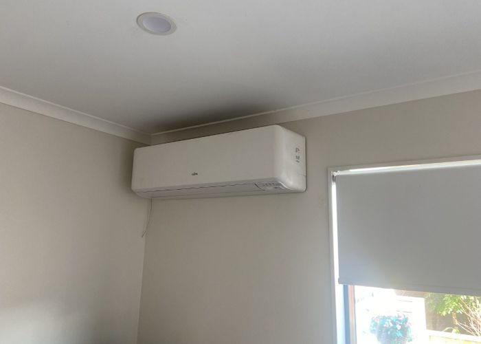  at 4/1797 Great North Road, Avondale, Auckland City, Auckland