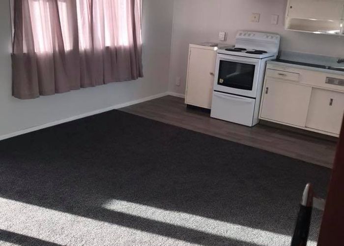  at 37 Kapiti Road, Paraparaumu, Kapiti Coast, Wellington