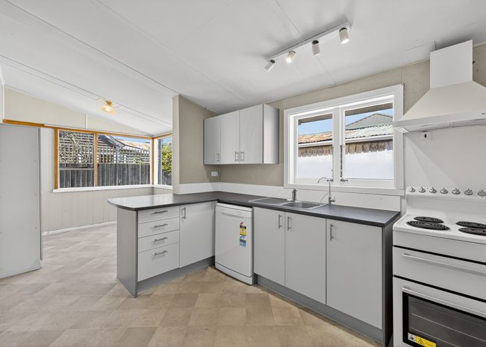  at 108 Oram Avenue, New Brighton, Christchurch City, Canterbury