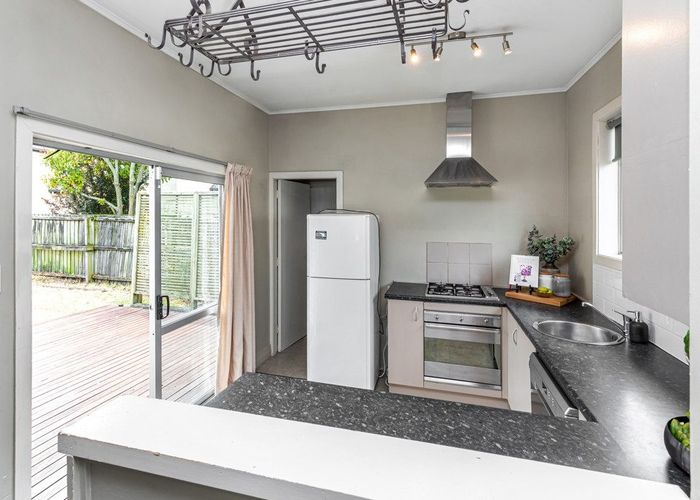  at 74 Brockworth Place, Riccarton, Christchurch City, Canterbury