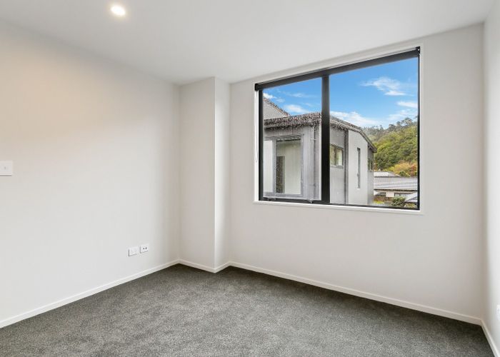  at 3/28 Raukawa Street, Stokes Valley, Lower Hutt, Wellington